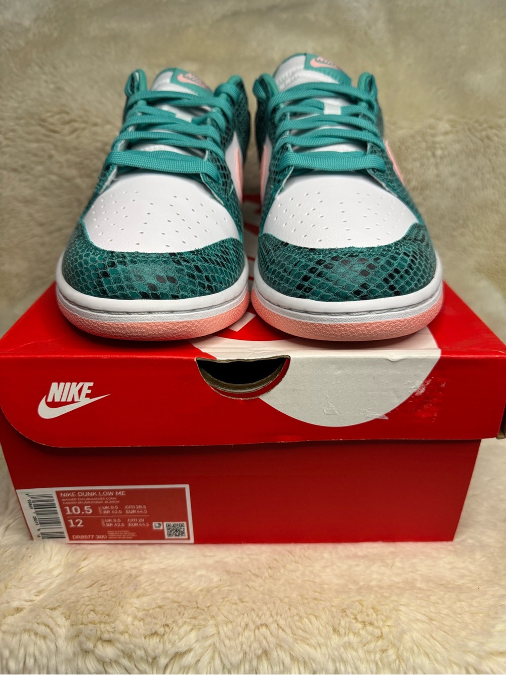 New in Box 🏄‍♂️ Men’s Nike Dunk Low Snakeskin Washed Teal Bleached Coral - Picture 3 of 6
